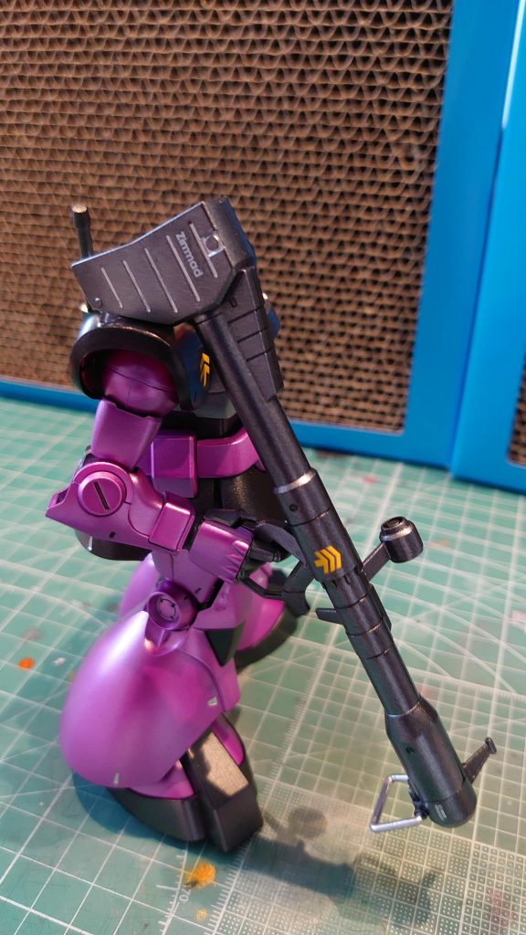 HGUC ドム–3枚目/制作者：くまじろう