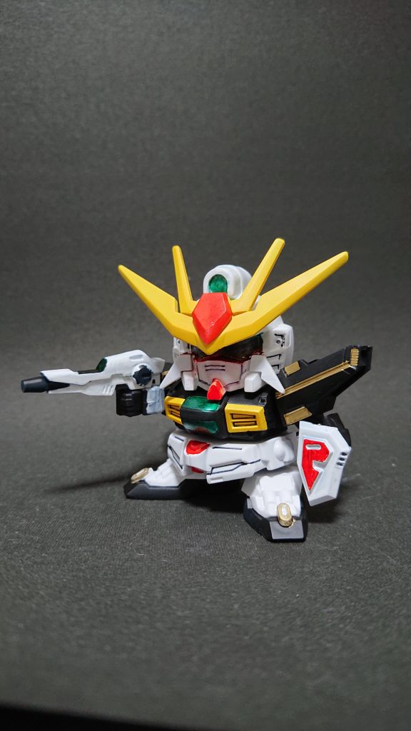 サテライトキャノンなし息抜きがてらさっと作ろうと思ったらおもいのほか時間が掛かりました…しかも所々塗装を失敗してしまいダブルエックスには申し訳ないことに…