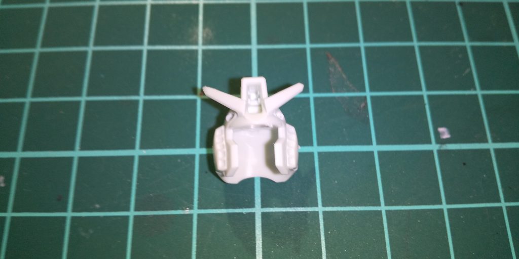 当初隠密機設定だったので角を短く。