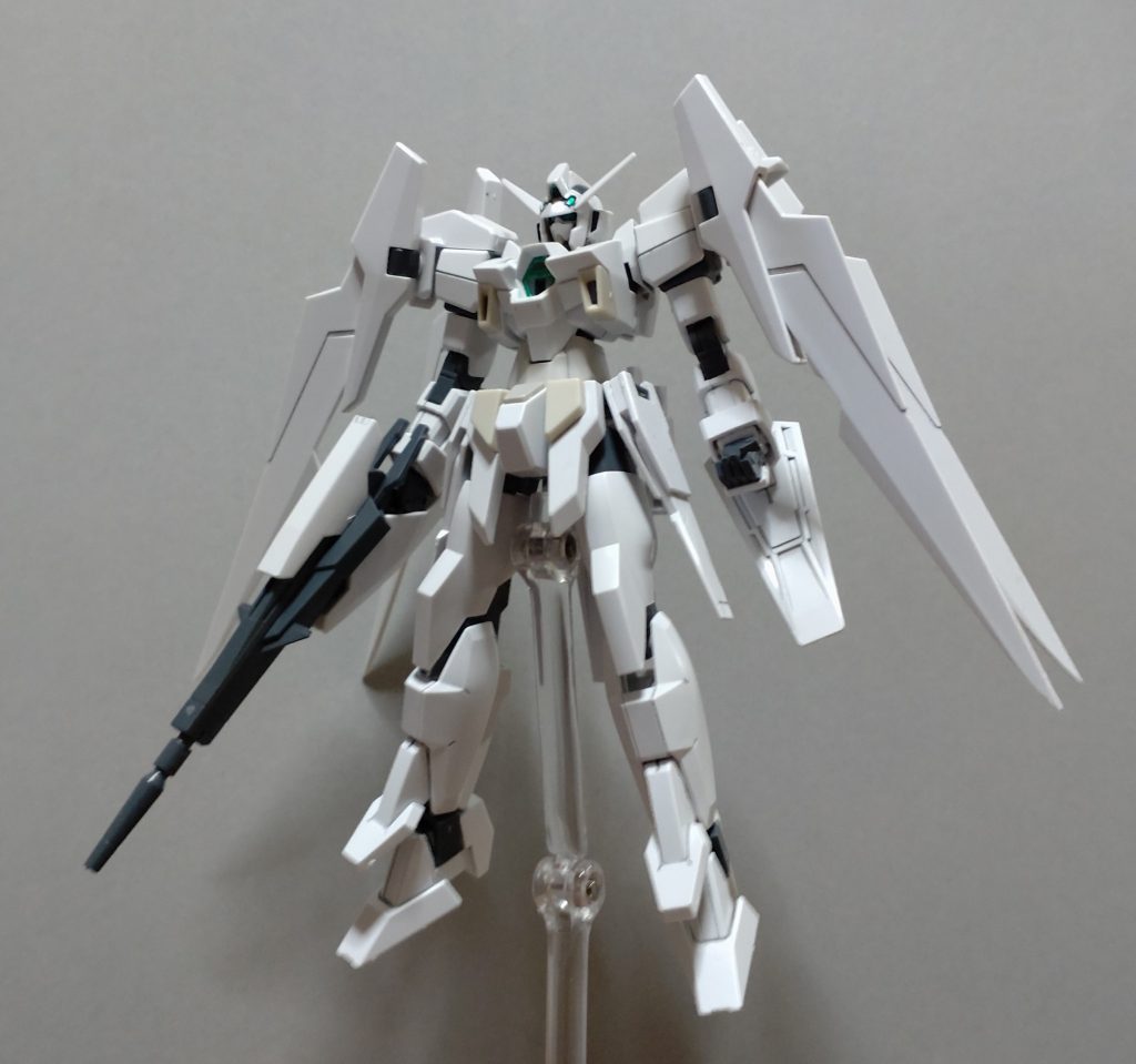 ・ガンダムAGE-2 特務隊仕様運良く手に入ったので、他の積みたちを押し退けて…もとい、次どれ組もうか迷ってTwitterでアンケートを取った結果これになったっス