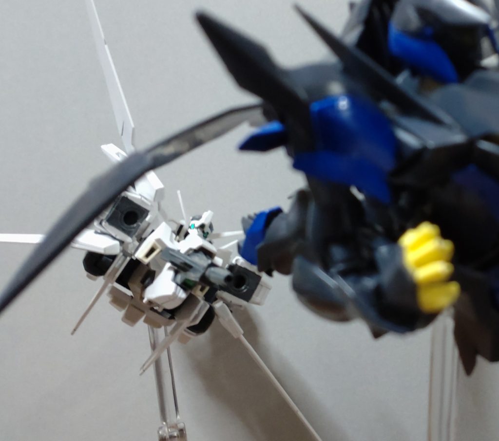 白いスーパーパイロット–2枚目/制作者：千和