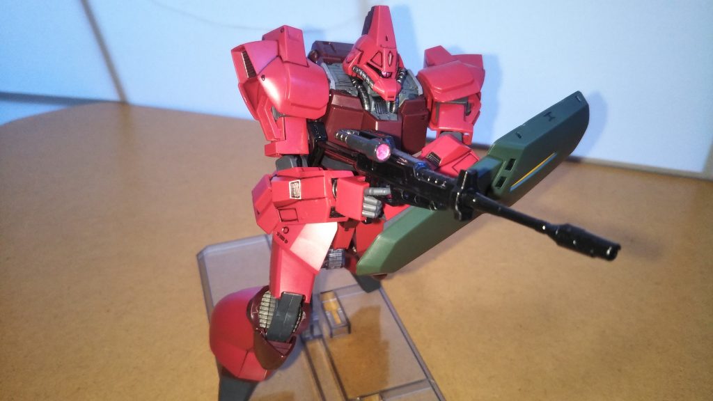 最後までご覧いただき、ありがとうございました。 かなりギリギリになってしまいましたが、なんとかゼットコンに間に合ってひと安心です。 ですが、自分としてはかなり手抜きな作品となってしまったので、いつかきちんと塗装して仕上げてやりたいですね。 さて、前回投稿した50投稿目記念作品「辞令。第04MS小隊を、オデッサ基地防衛に派遣する」にたくさんの高評価、心温まるコメントをいただき、本当にありがとうございました。 なんとかゼットコンも間に合ったので、数日中に個別投稿をしたいと思っていますので、よろしければまた是非ご覧になってください。 最後になりますが、本作品をご覧になっての感想などいただけますと幸いです。