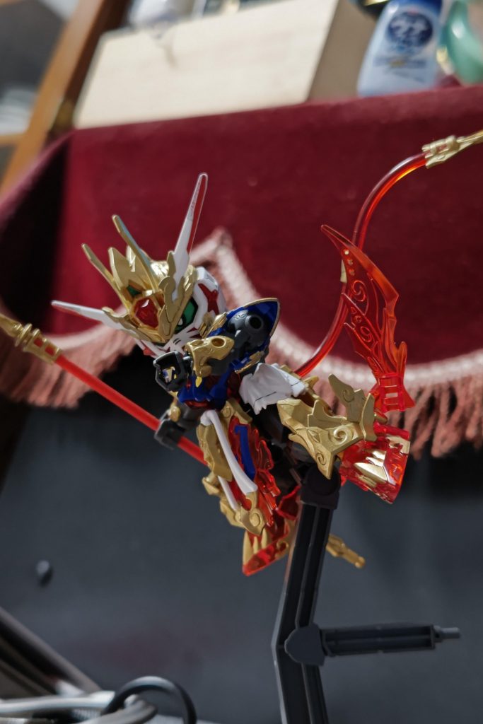 飛び蹴りをイメージしてみました。