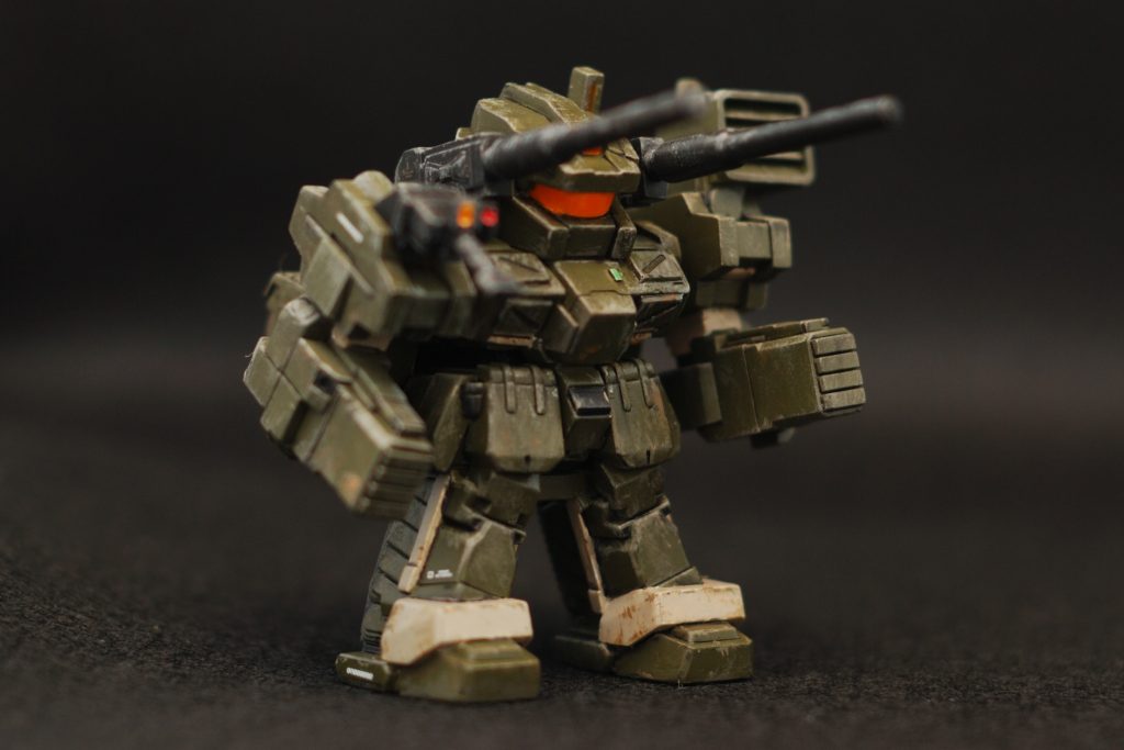 ロトはウェザリングしました。腕は可動する様にしました。