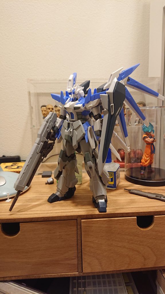 シルエットをみながらニコイチ。