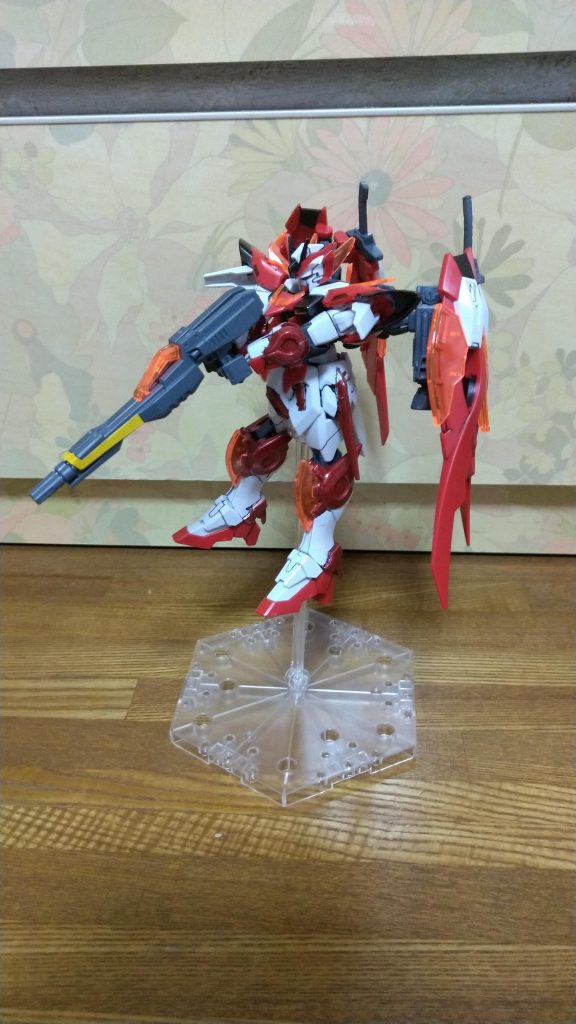 そしてウイングガンダムゼロEW版のラストっぽいポーズ。