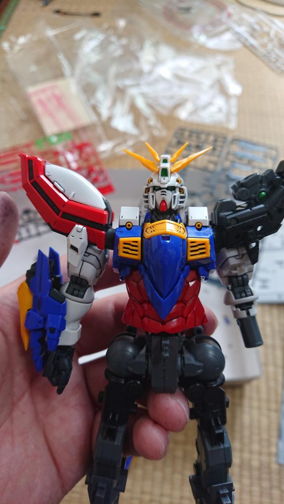 右腕ができたところです。