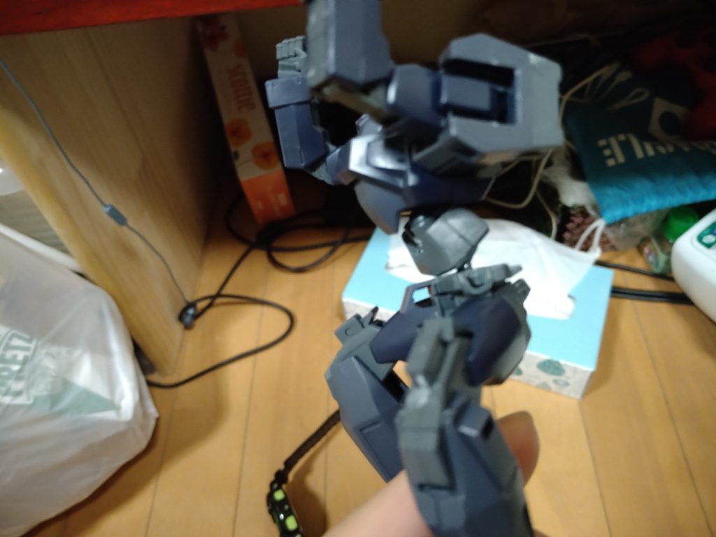 タグを見ればわかると思いますがコイツは元々シャルドールです。最初はコピスの子分機を考えていました。