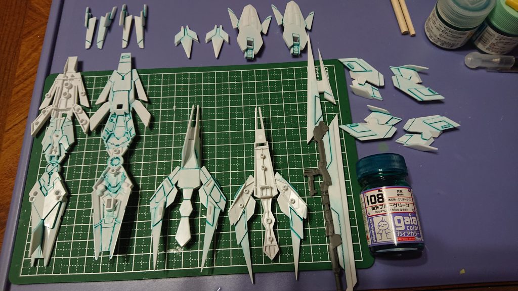 まずは、スミイレ先行の下準備。