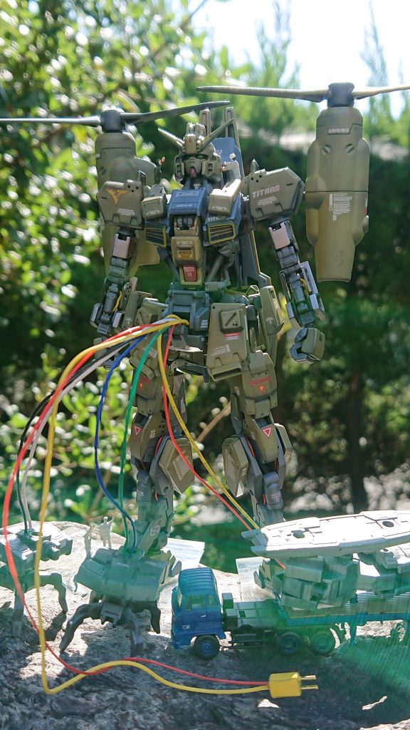 残念ながら起動試験を中止するようです😱。これ以上連邦軍内でティターンズの恥をさらす訳には行かないので最後まで御覧頂くことも出来なくなりました。ここまで御覧頂き有り難う御座います。お粗末さまでした😔。