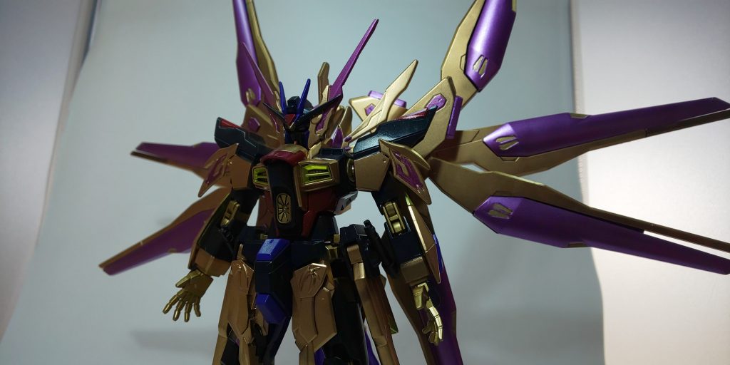 暗めで撮ると強キャラ感出ますね。悪そう。 制作動画もどうぞ。https://youtu.be/Sp-yvhyVZNs