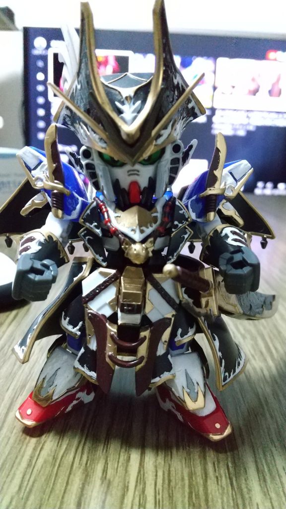 ムラもひどいしガタガタです。マスキングしてません。