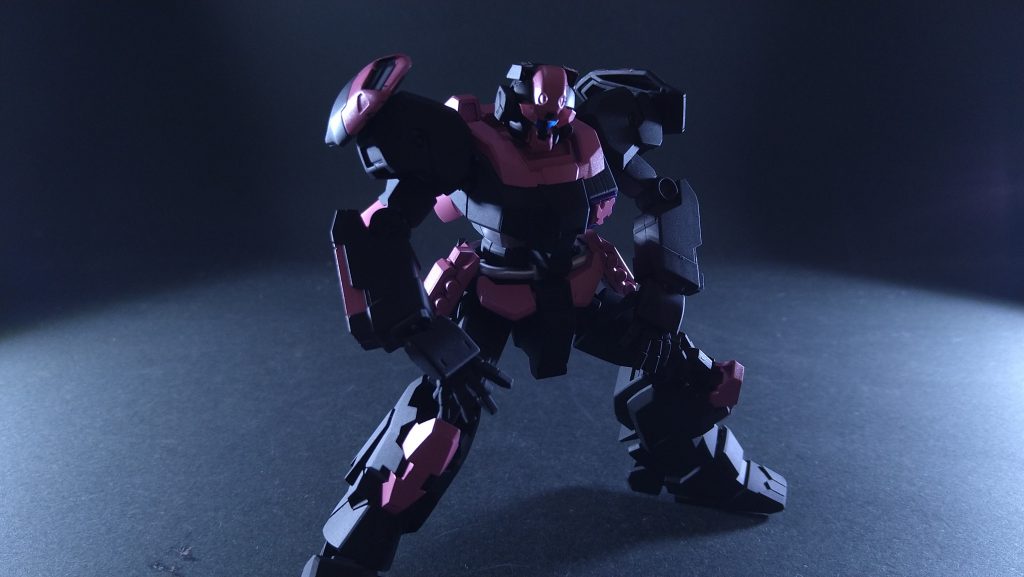 ジェスタバイス体格がマッシブですけど色の恩恵であんまり気にならずです