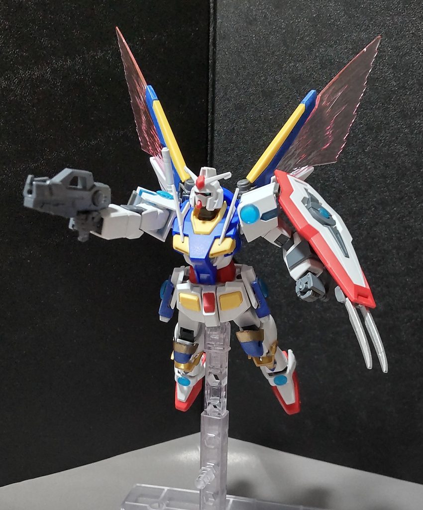 因みにGNフェザー展開時の機動性は他のガンダム達にも負けないくらい高い。