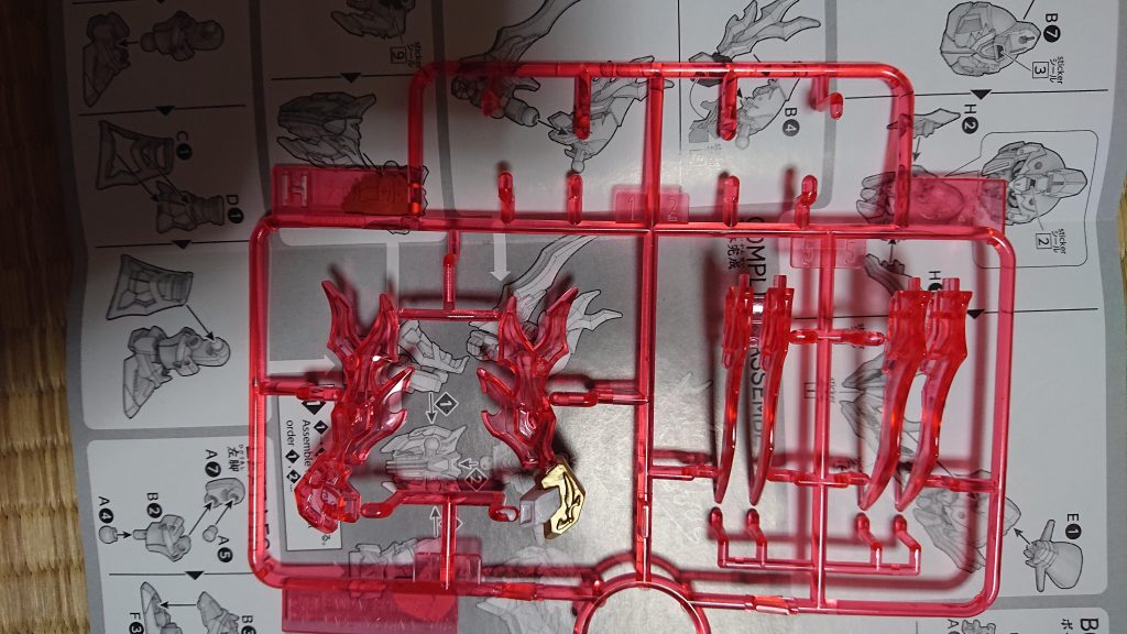 肩の塗装です。