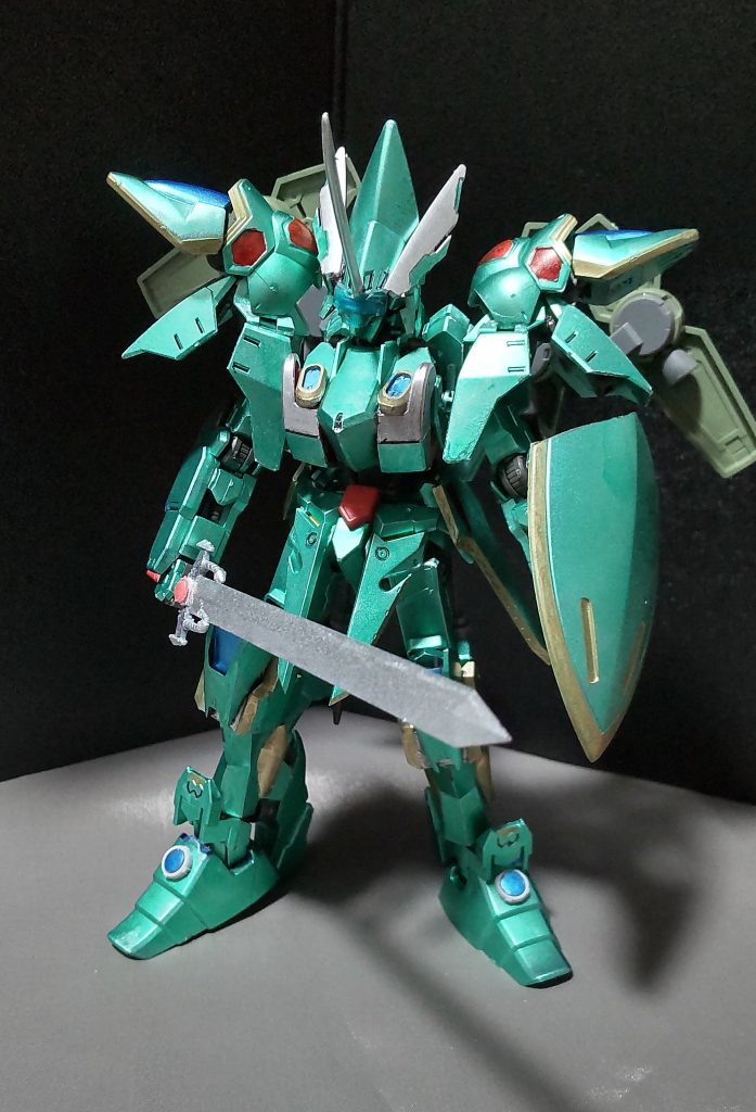 騎士剣はオプション装備になります。