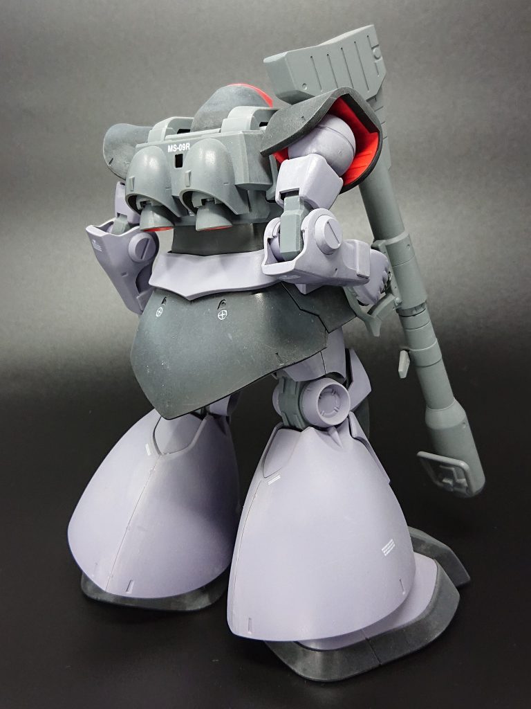 後ろ姿も素敵。