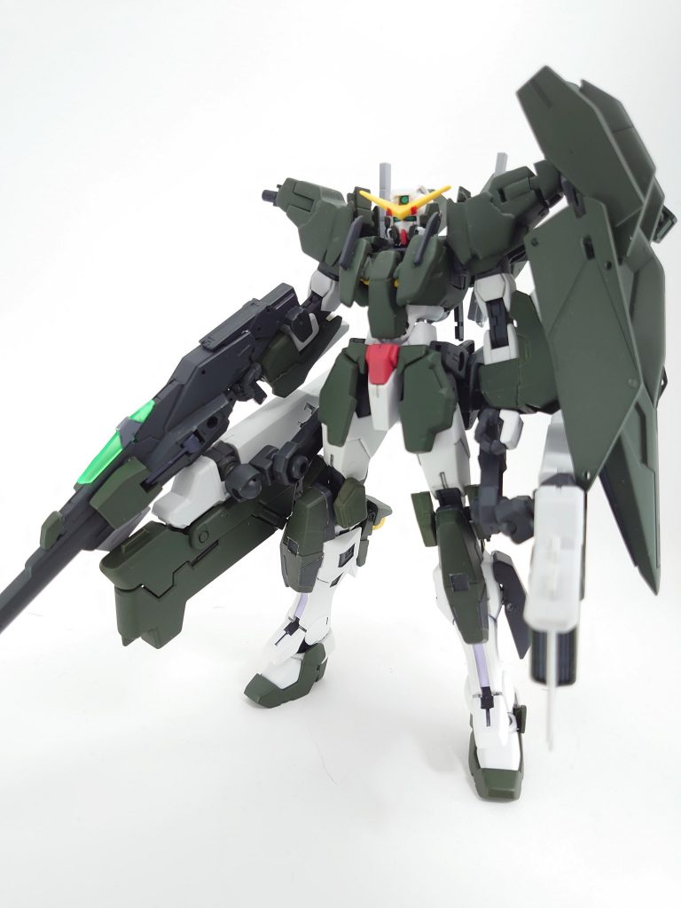 アーマー装着時デュナメスを意識しながら少しサバーニャの要素(腰)を入れました