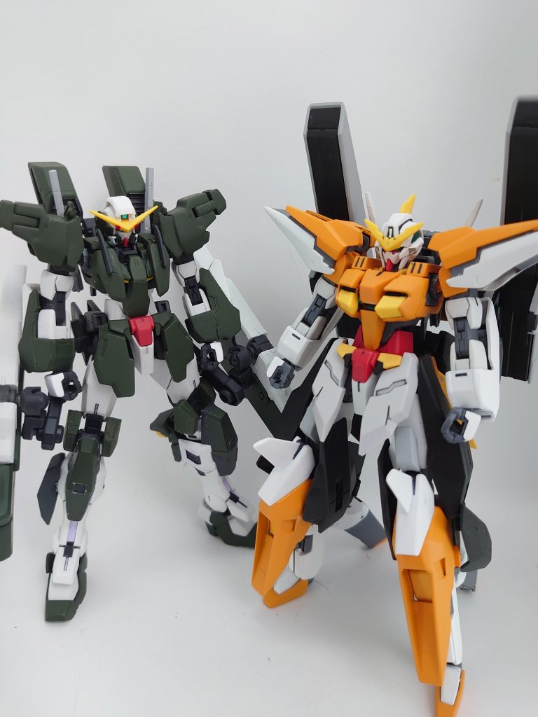 最後にポーズ色々とキュリオスとの2ショット