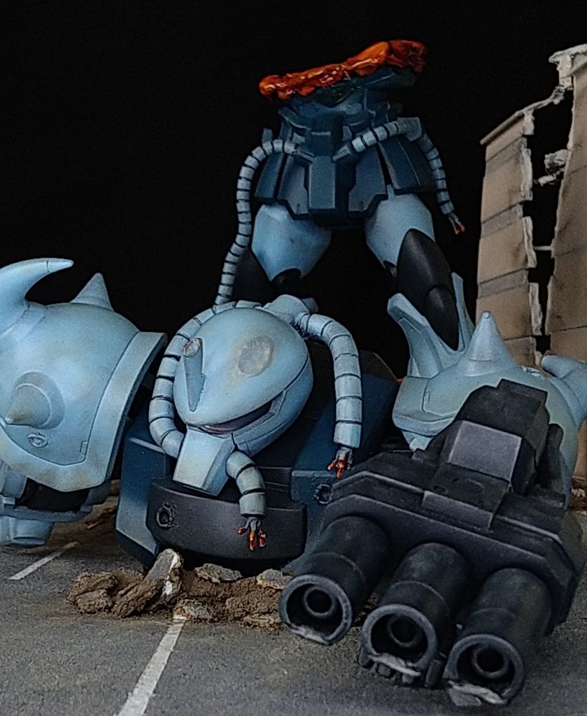 前々回のグフカスタムを作った時に敬礼シローも欲しくなったので作ってみました