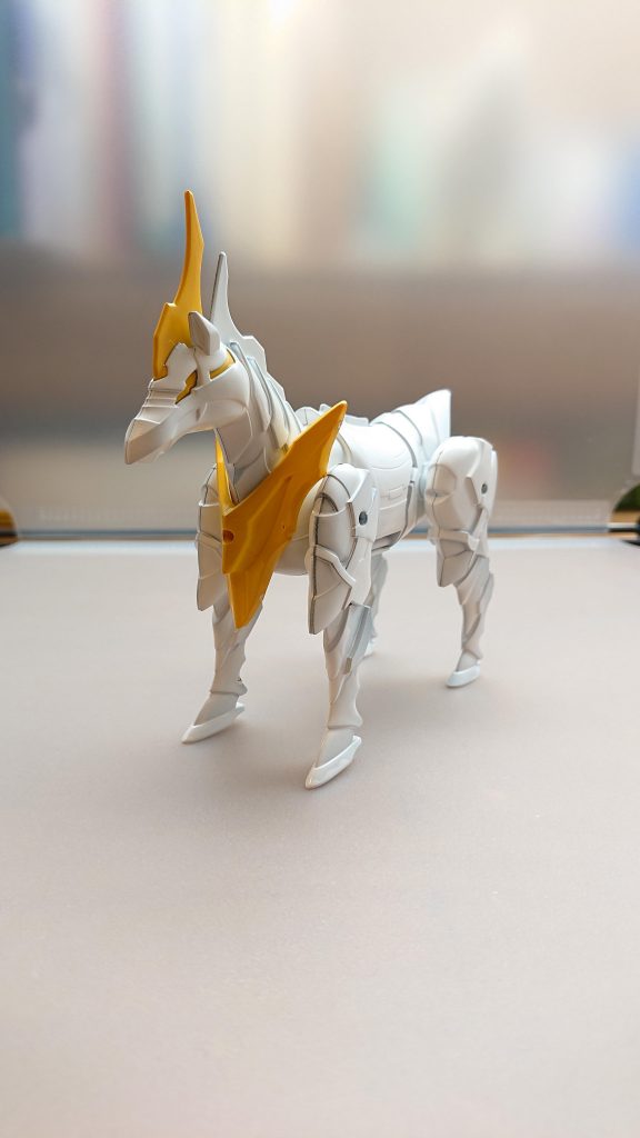 玉龍三蔵法師に仕える聖馬元々は龍の姿をしていたらしいが何故かお釈迦様の力で馬の姿に変えられたらしい三蔵法師御一行と共に天竺を目指す