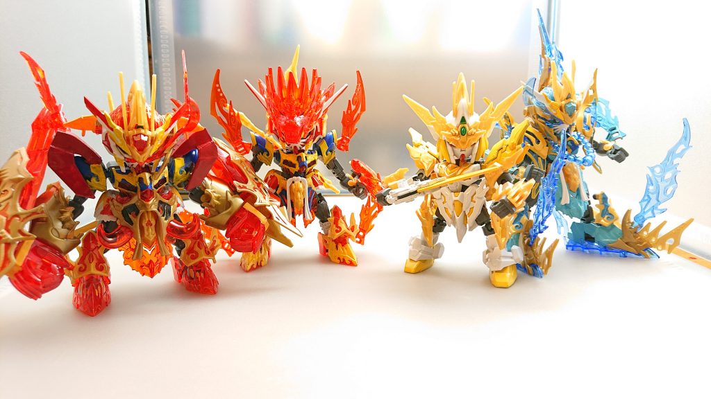 悟空、猪八戒、沙悟浄と共に邪悪な妖怪を退治する