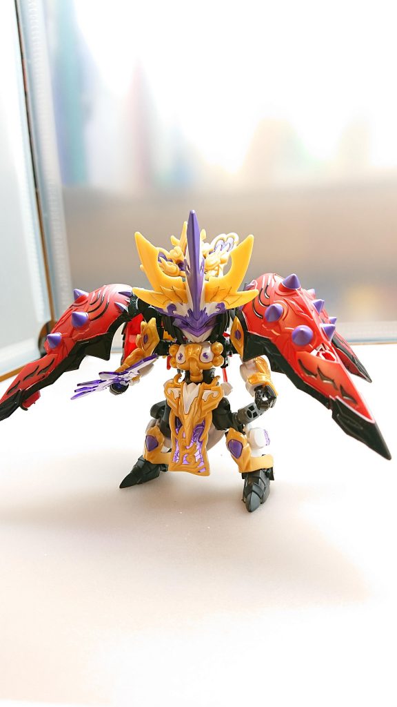 戦闘の際は鎧を纏って戦闘を行う