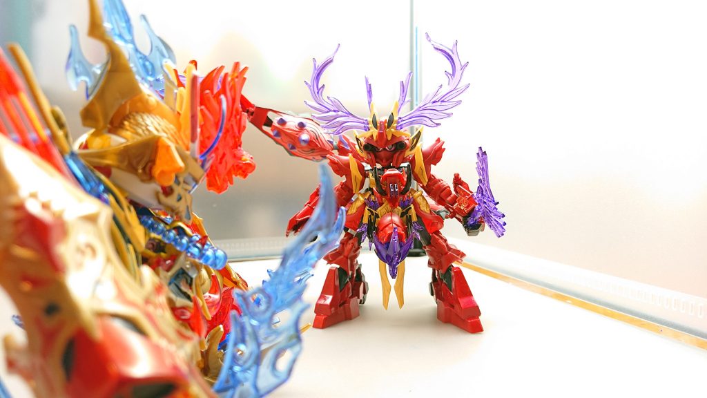 強力な一撃を受けた牛魔王は仮面が壊され重いダメージを受ける一方悟空も渾身の一撃を放って満身創痍の状態