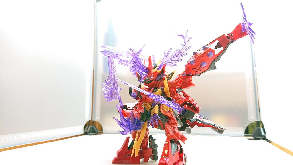 というわけでこれで牛魔王シナンジュ/羅刹女クシャトリヤはこれで終わりです合体形態は手足を延長した恩恵もあって胴体のボリュームと上手く纏まりかなりラスボスらしい機体になりましたちなみに魔王四天王の残り三人も今のところベースになる予定の機体は決まってるので完成次第お待ちくださいPS 次は怪盗をベースに怪人を製作予定そして西遊記で一番偉い人が登場?