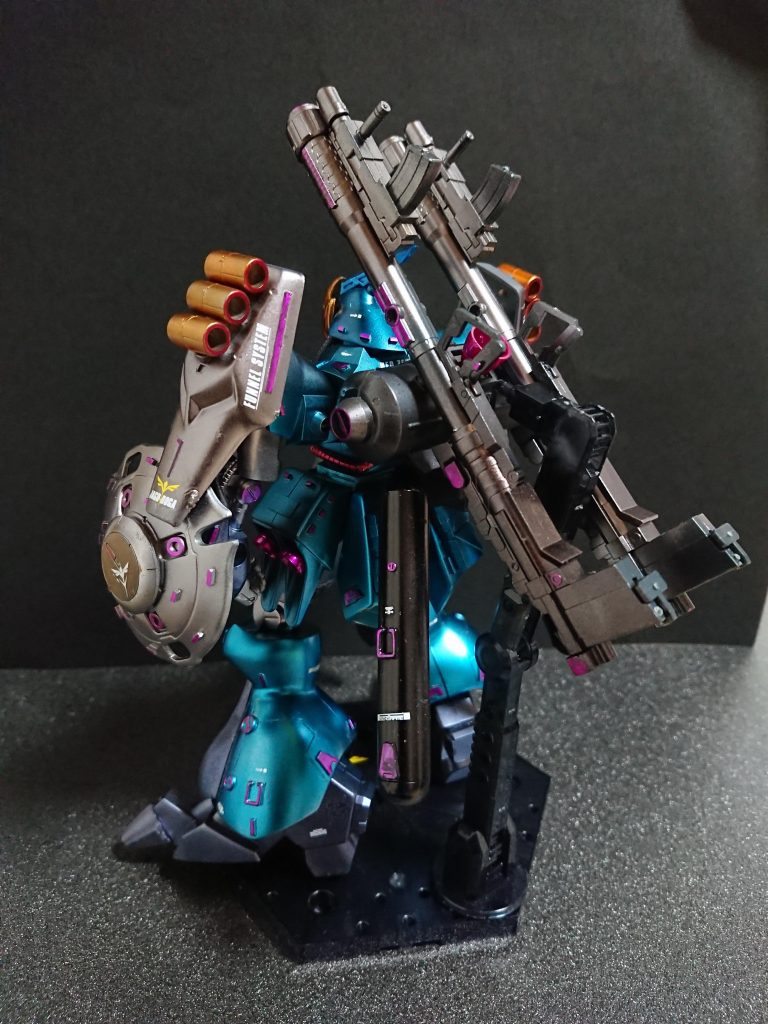 プロペラントタンクとバズーカを追加