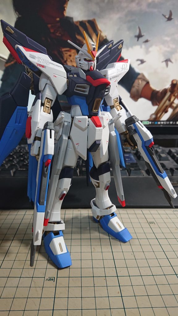 ストライクフリーダムガンダム　フルバーストモード MG 1/100 ストライクフリーダムガンダム フルバーストモード
