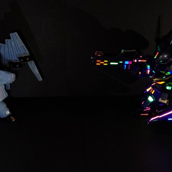 ゲーミングサザビー VS ニューガンダム – HWS