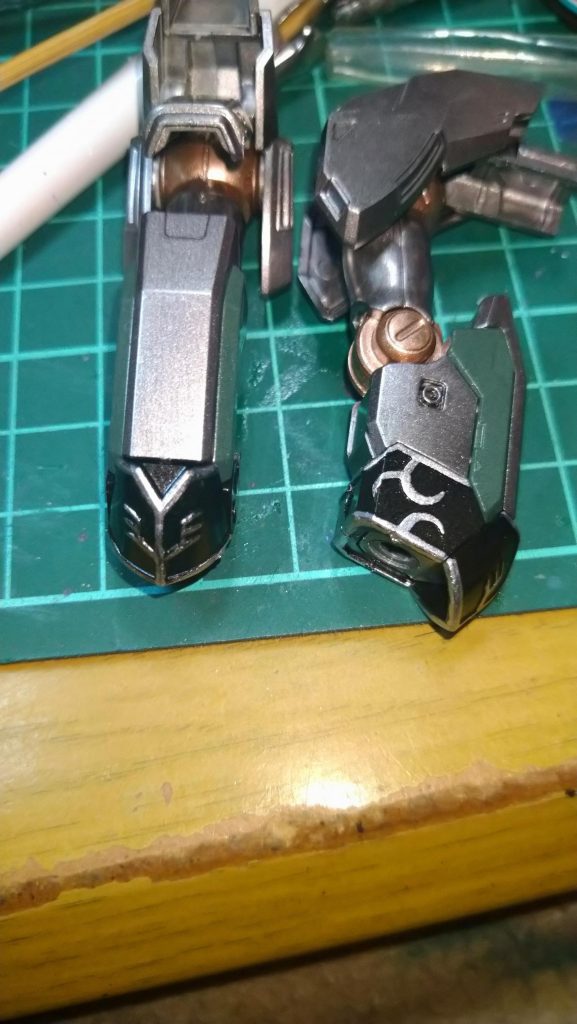もう一度やって来ます…しばらくエングレービング塗装はしたくありません…