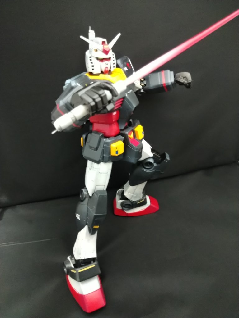 アクションポーズ