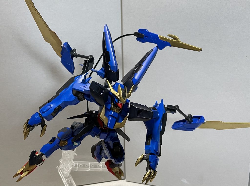 ブレードはサブアームでも持ってくれます。