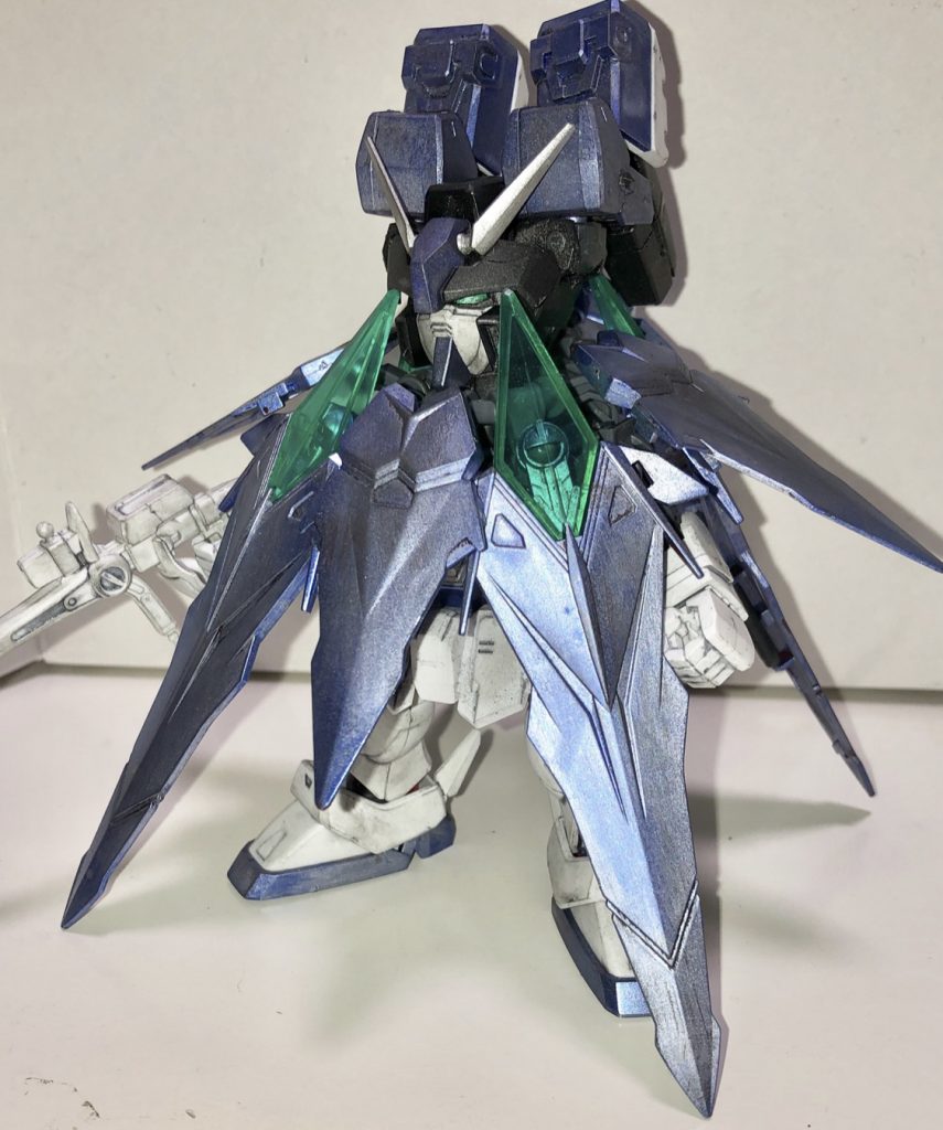 ラベリタガンダムラベリタセラフィムとクロスボーンラベリタが合体https://gumpla.jp/sd/138064
