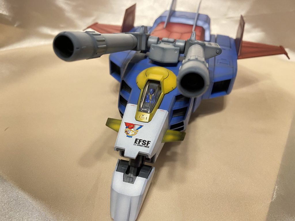 スレッガーさん乗ってます。塗装大変でした💦