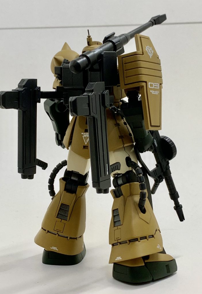 【背面】