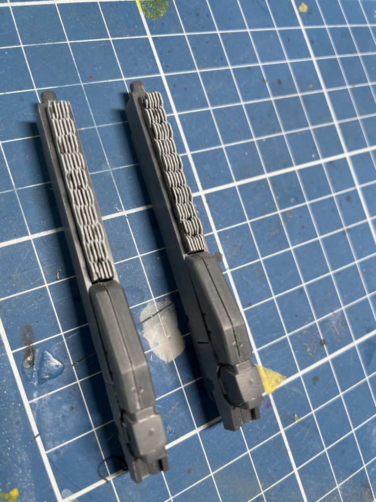 数箇所にwaveさんのディティールパンチを使用したフィンを取り付けています。手軽にできて効果も高かったので今後も使っていきたいですね。