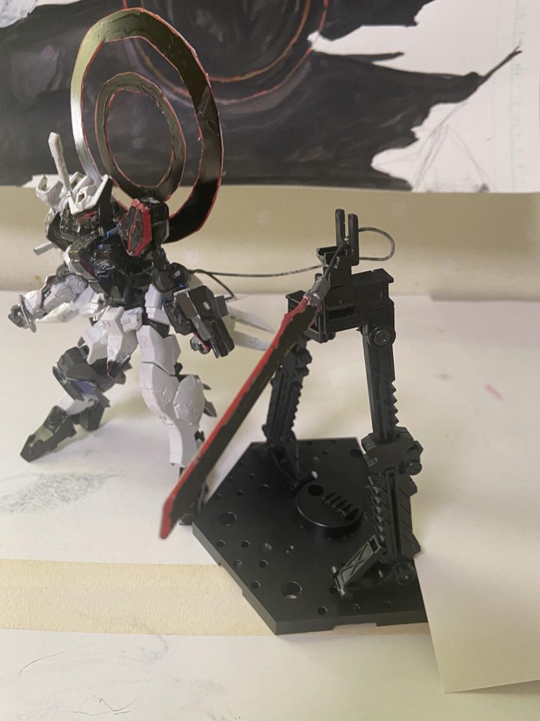 テールブレードバックパックに取り付けられたワイヤー式ブレードこのブレードには突き刺した相手に虚無の力を打ち込み強制的にリバース化させる機能がある。