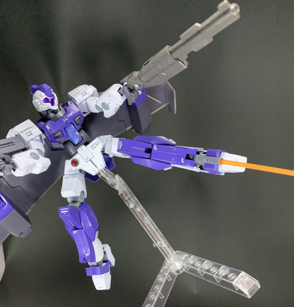 もっといろんなポーズを撮りたかったんですがこの画像を撮影した直後にスタイル改修するために細くした太ももの軸がぽっきり折れてしまい撮影が強制終了しました笑