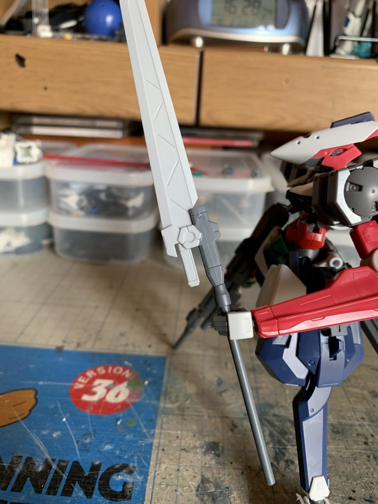 ビルダーズパーツとオプセの組み合わせて薙刀を作成。