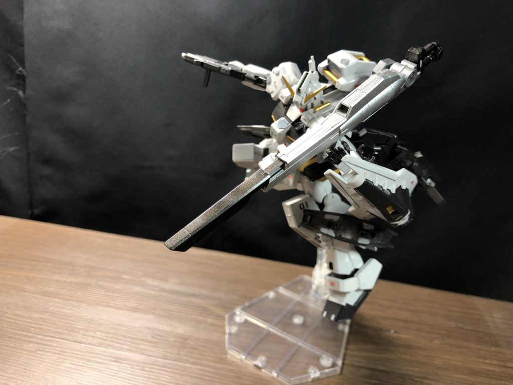 ビーム砲構えアムロはあんまり使わなそう…