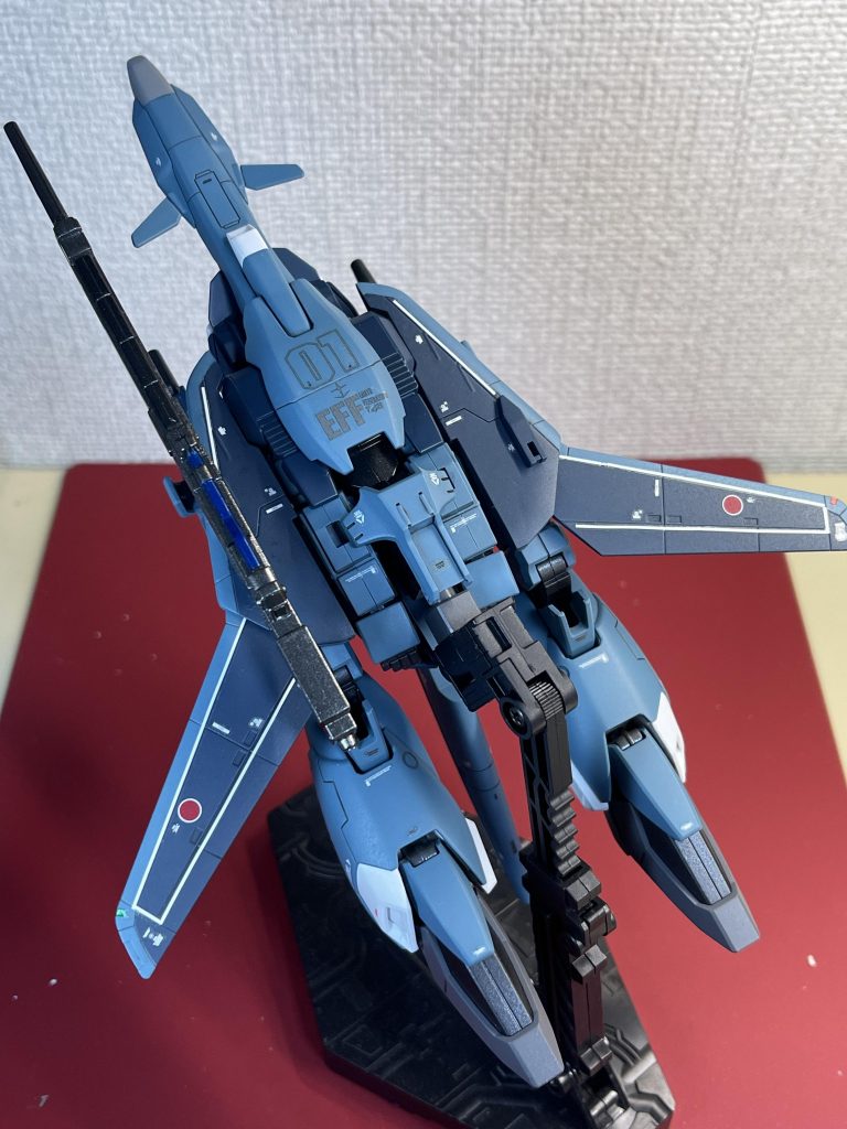 ウェイブライダー形態の裏側も気に入っています