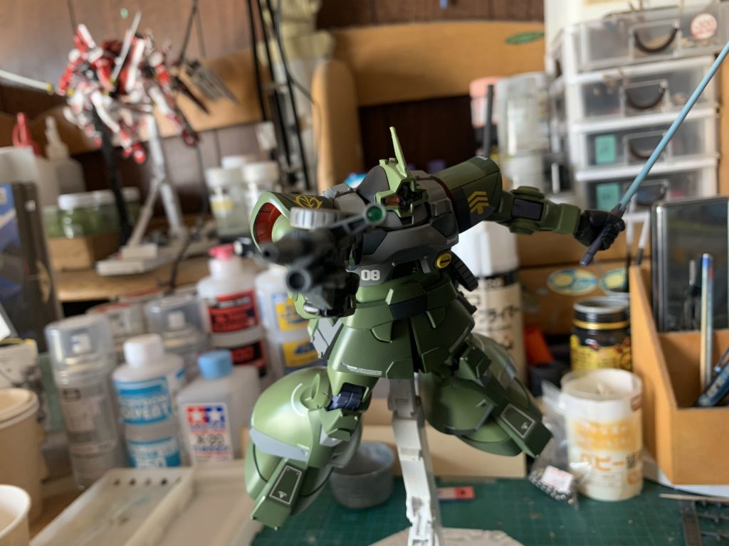 120mmマシンガンはF2ザクのものを使用