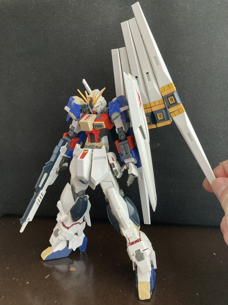 関節とかを色々と削ったり盛ったりして立ち姿が決まるように改修を入れた段階。