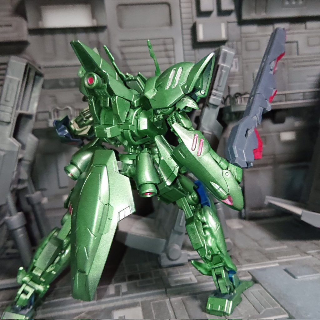 レギンレイズ・ヘイズルーン–3枚目/制作者：アレス