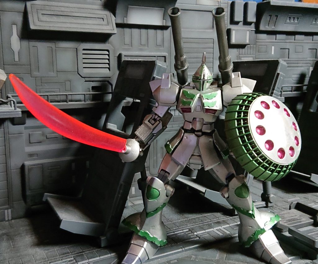 初期カラー　塗ったけど気に入らなくて今の緑メインに塗りなおし