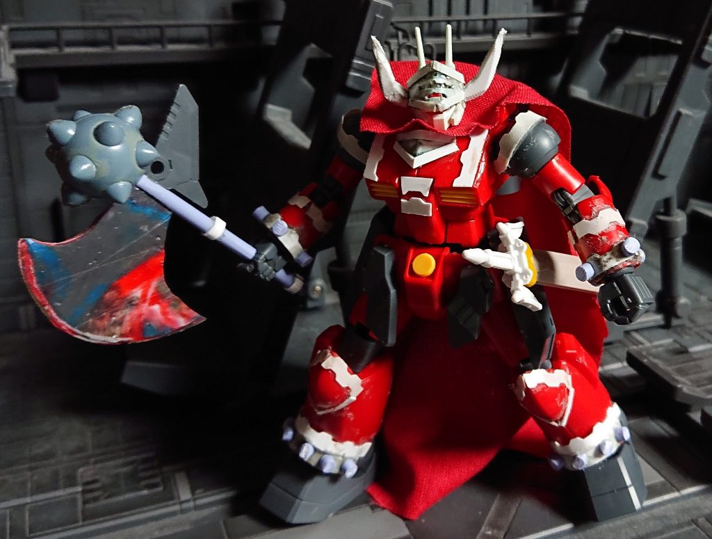 塗装前　斧の刃はランナーをアイロンで溶かしてプラ板にしたものエングレービングはウェーブのディティールパンチスパイクはランナー 