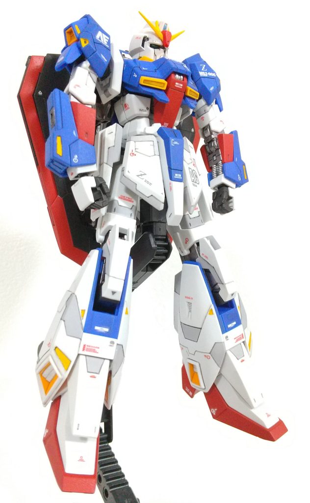 塗装：缶スプレー（クレオス；MSホワイト/レッド/ブルーZ系、ブラック他、サフ；ホワイト/グレー、つや消し)、ガンダムマーカー（シャインシルバーEX他）、シタデルレイヤーイエロー、他